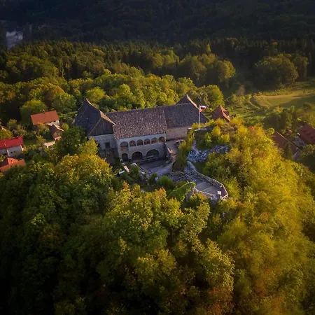 Lukceva Domacija Pocitniska Hisa - Happy Rentals * Kupa